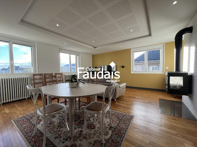 Vente Appartement 5 pièces 106 m2 Saint lo