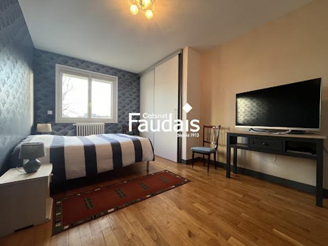 Vente Appartement 5 pièces 106 m2 Saint lo