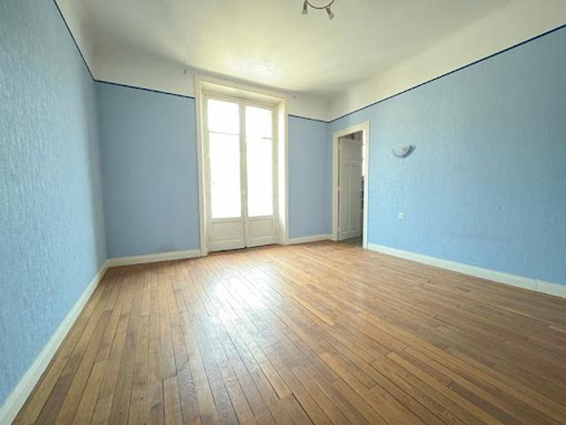 Vente Appartement 5 pièces 106 m2 Tulle