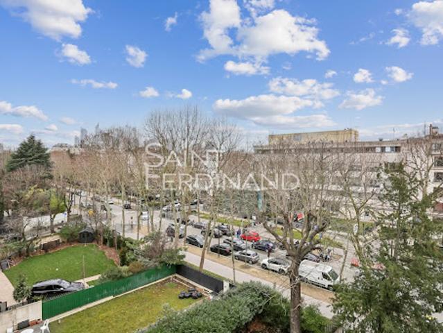 Vente Appartement 5 pièces 107.7 m2 Neuilly sur Seine