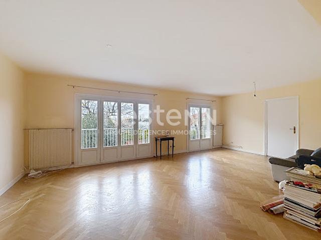 Vente Appartement 5 pièces 107 m2 Bron