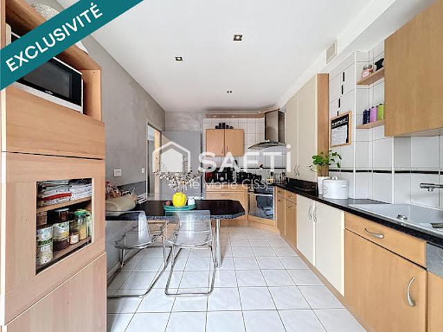 Vente Appartement 5 pièces 107 m2 Saint Julien lès Metz