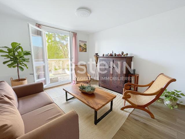 Vente Appartement 5 pièces 108.85 m2 Montigny le Bretonneux