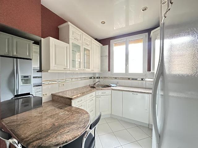 Vente Appartement 4 pièces 108 m2 Paris 19ème