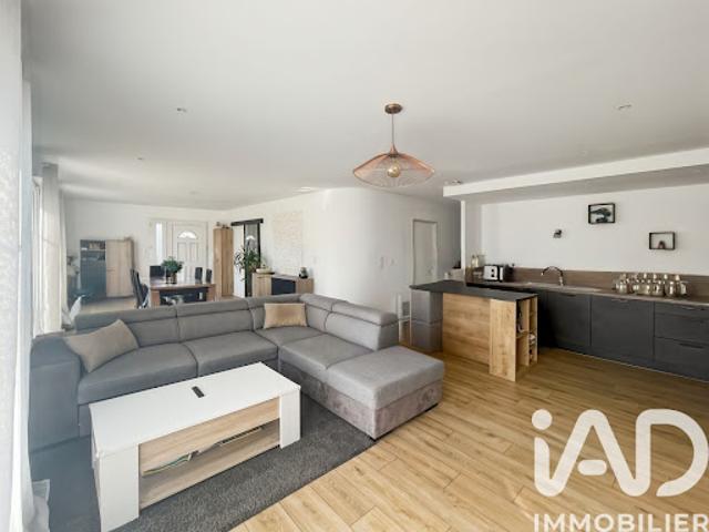 Vente Appartement 5 pièces 109 m2 Aufferville