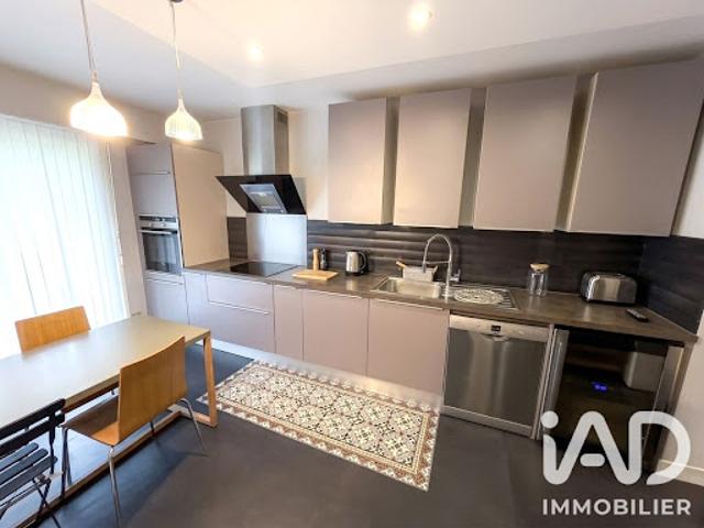Vente Appartement 5 pièces 109 m2 Sceaux