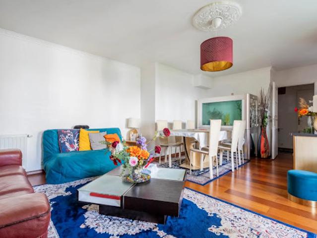 Vente Appartement 5 pièces 110.8 m2 Saint Denis
