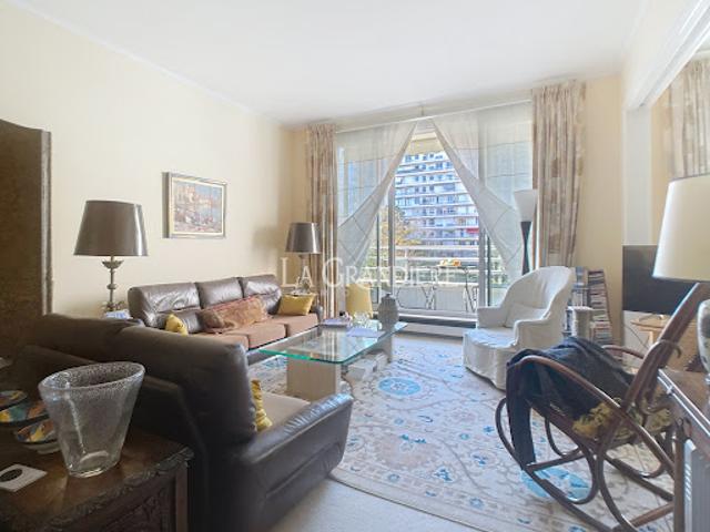 Vente Appartement 5 pièces 111 m2 Paris 16ème