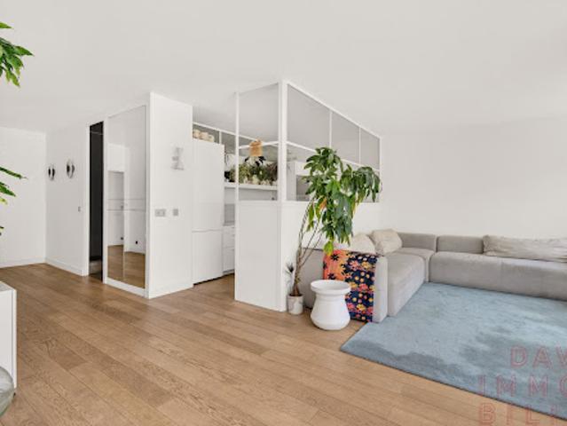 Vente Appartement 5 pièces 112.7 m2 Paris 7ème