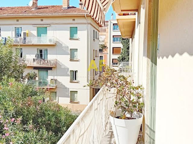 Vente Appartement 5 pièces 112 m2 Saint raphael