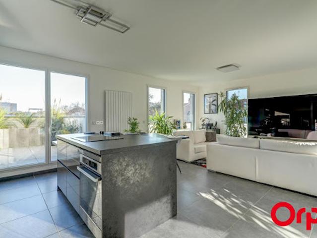 Vente Appartement 5 pièces 112.3 m2 Villeurbanne