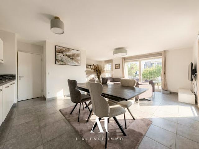 Vente Appartement 5 pièces 113.42 m2 Gex