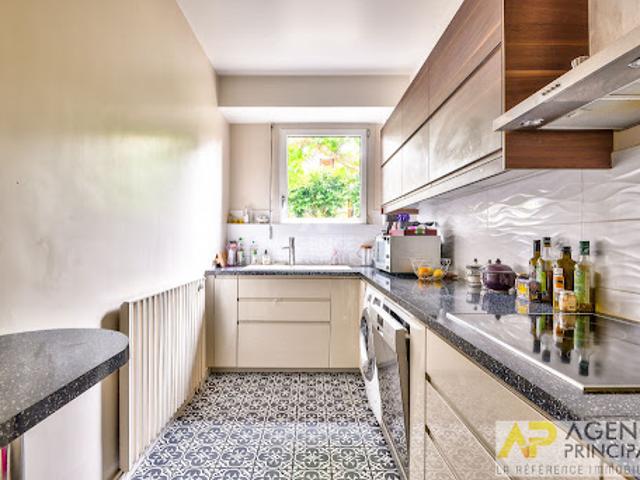 Vente Appartement 5 pièces 113.72 m2 Chatou