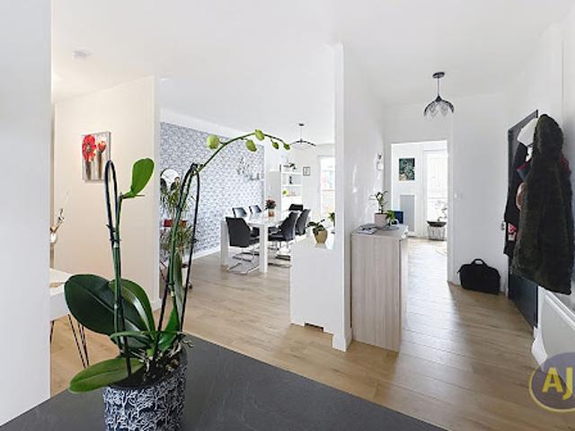 Vente Appartement 5 pièces 114.04 m2 Challans
