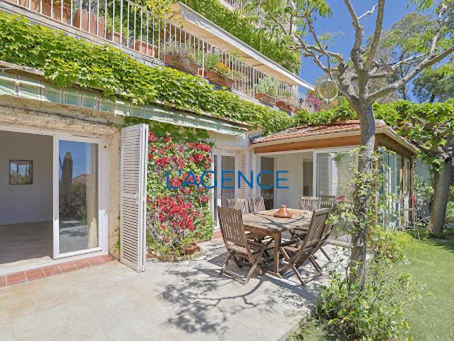 Vente Appartement 5 pièces 115 m2 Hyeres