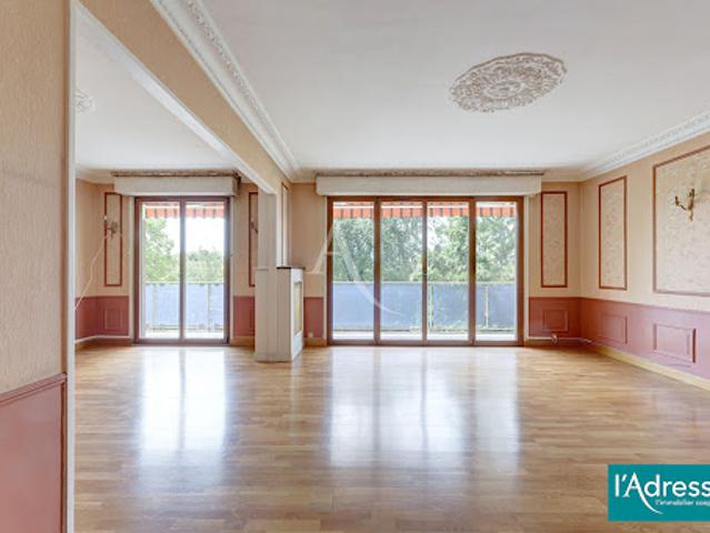 Vente Appartement 5 pièces 116.07 m2 Reims
