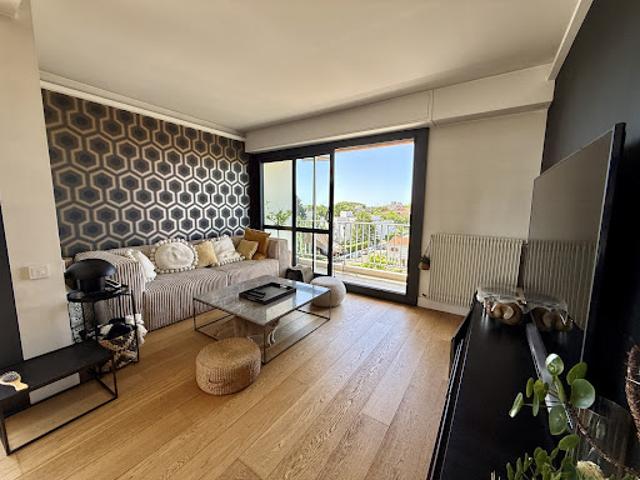 Vente Appartement 5 pièces 117 m2 Bordeaux