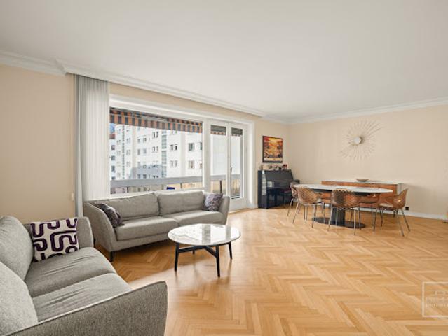 Vente Appartement 5 pièces 117.47 m2 Lyon 6ème