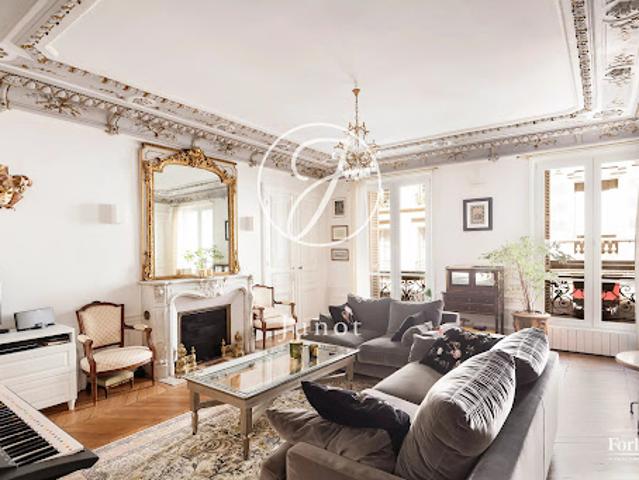 Vente Appartement 5 pièces 118.32 m2 Paris 9ème