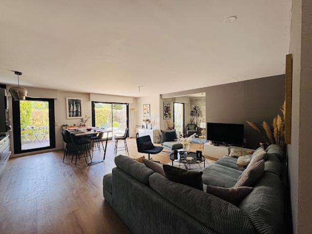 Vente Appartement 5 pièces 101 m2 Aix en Provence