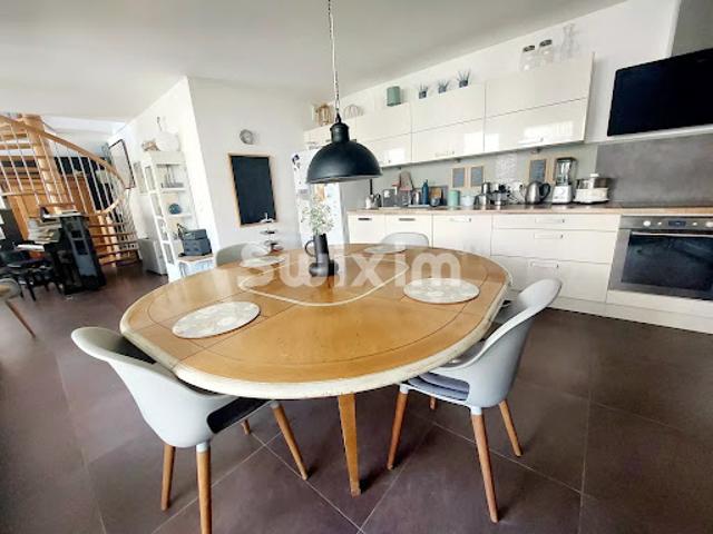 Vente Appartement 5 pièces 120 m2 Gex