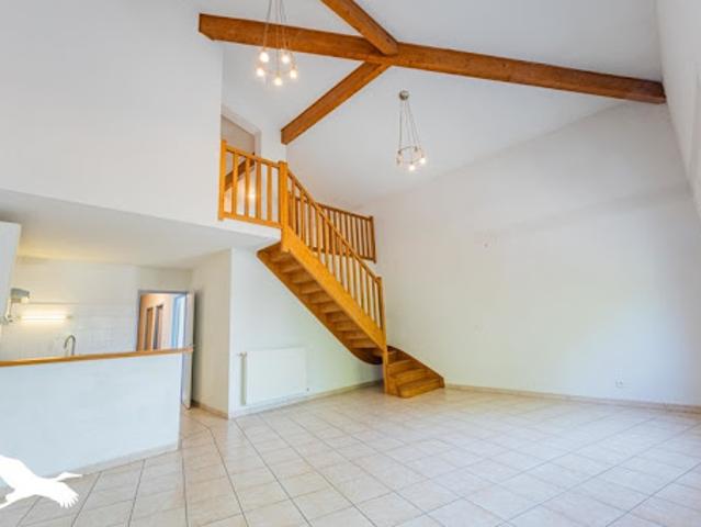 Vente Appartement 5 pièces 120 m2 Villate