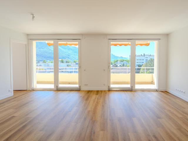 Vente Appartement 5 pièces 122 m2 Annecy