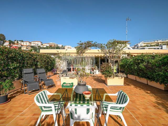 Vente Appartement 5 pièces 122 m2 Nice