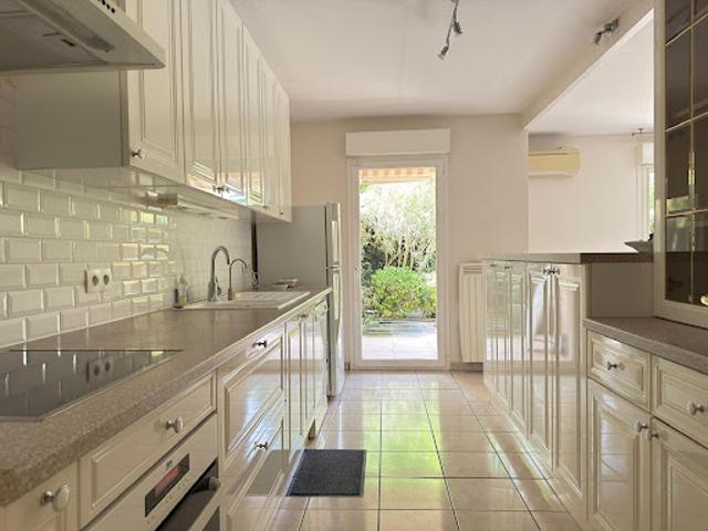 Vente Appartement 5 pièces 123.43 m2 Le Bouscat