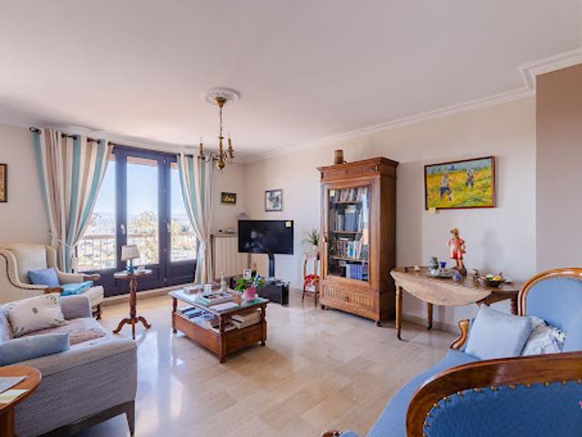 Vente Appartement 5 pièces 124.07 m2 Saint Priest