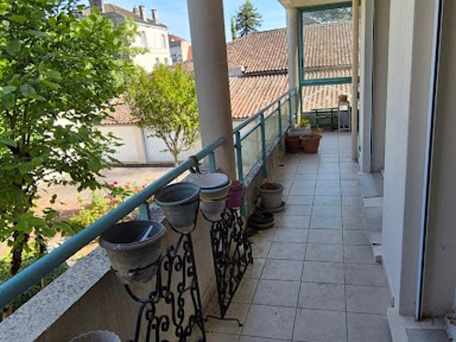 Vente Appartement 5 pièces 124 m2 Cognac