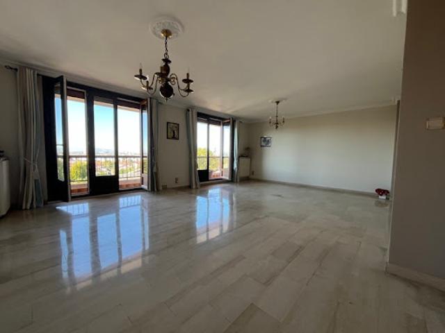 Vente Appartement 5 pièces 124 m2 Saint Priest