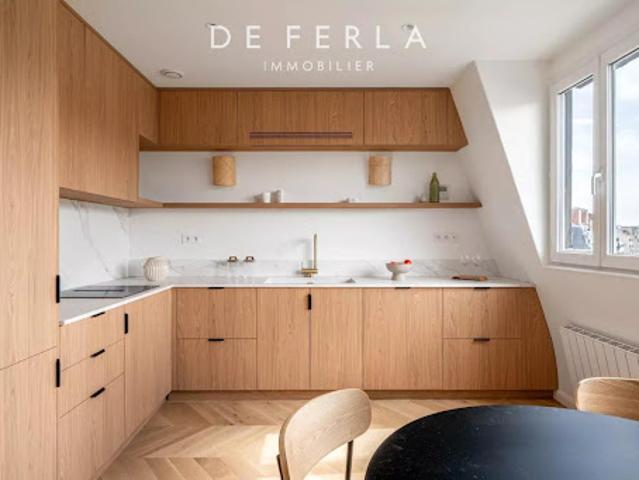 Vente Appartement 5 pièces 129.88 m2 Paris 17ème