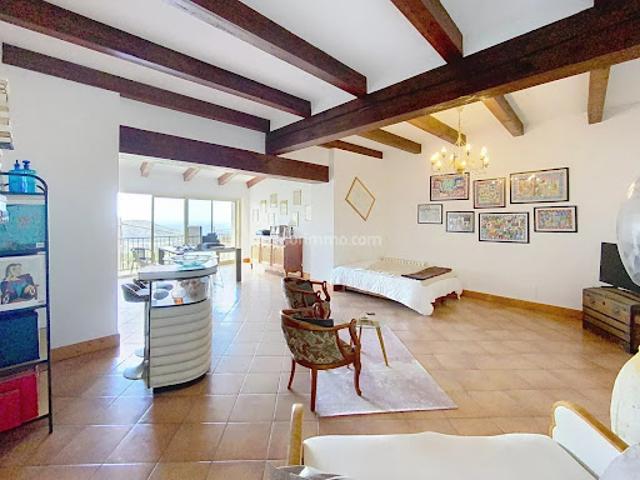 Vente Appartement 5 pièces 129 m2 Cateri