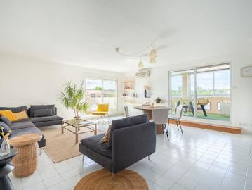 Vente Appartement 5 pièces 129 m2 Aix en Provence