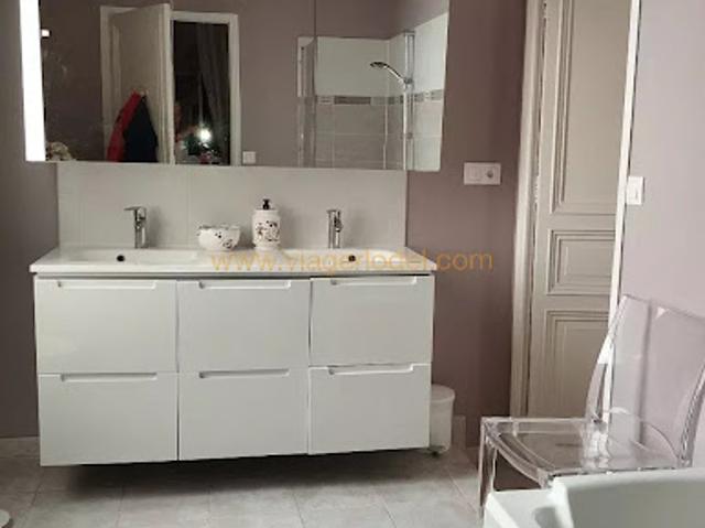 Vente Appartement 5 pièces 130.56 m2 Marseille 6ème