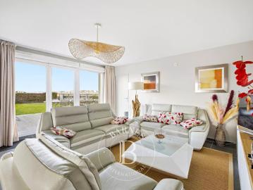 Vente Appartement 5 pièces 130 m2 Marseille 8ème