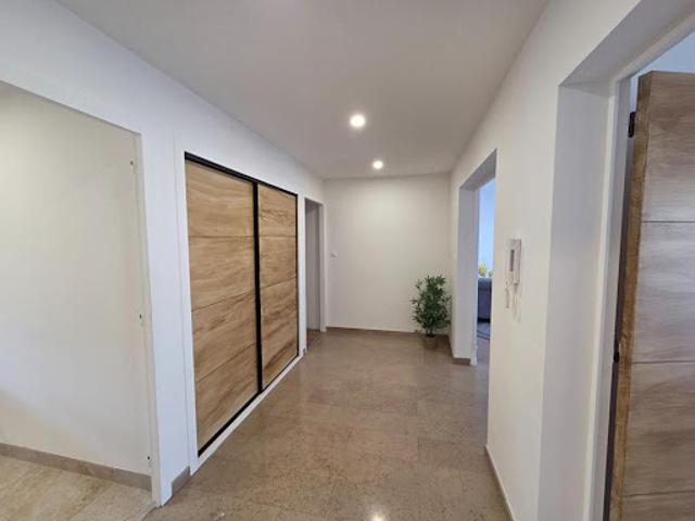 Vente Appartement 5 pièces 131.87 m2 Montelimar