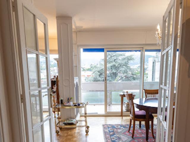 Vente Appartement 5 pièces 131 m2 Clermont Ferrand