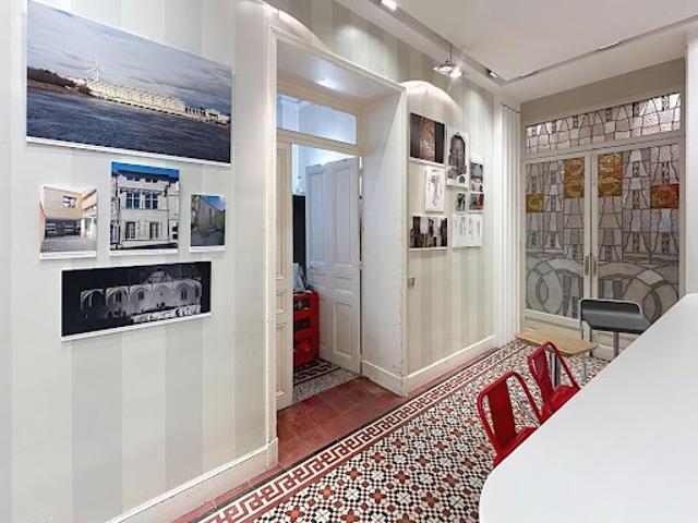 Vente Appartement 5 pièces 132 m2 Avignon