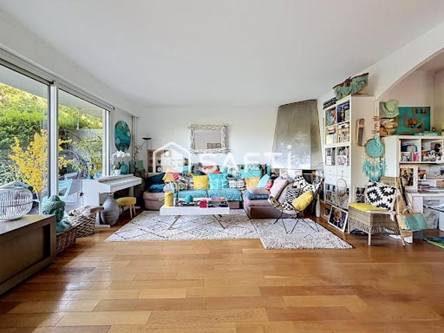 Vente Appartement 5 pièces 132 m2 Le Mesnil le Roi