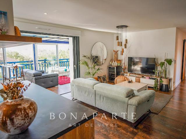 Vente Appartement 5 pièces 133.45 m2 Guethary