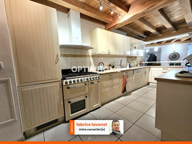 Vente Appartement 5 pièces 133 m2 Gond Pontouvre