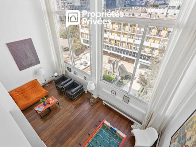 Vente Appartement 5 pièces 136.71 m2 Courbevoie