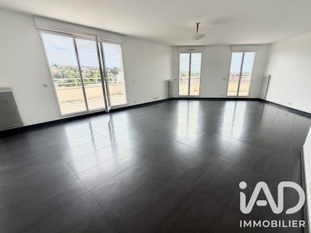 Vente Appartement 5 pièces 137 m2 Corbeil Essonnes