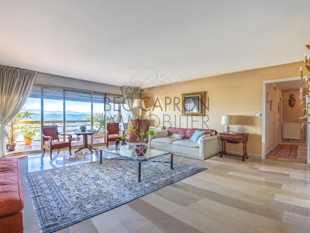 Vente Appartement 5 pièces 124.45 m2 Aix en Provence