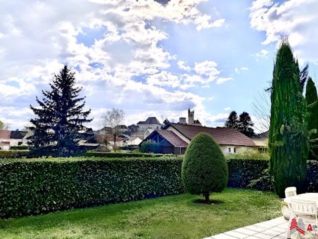Vente Appartement 5 pièces 137.5 m2 Morestel