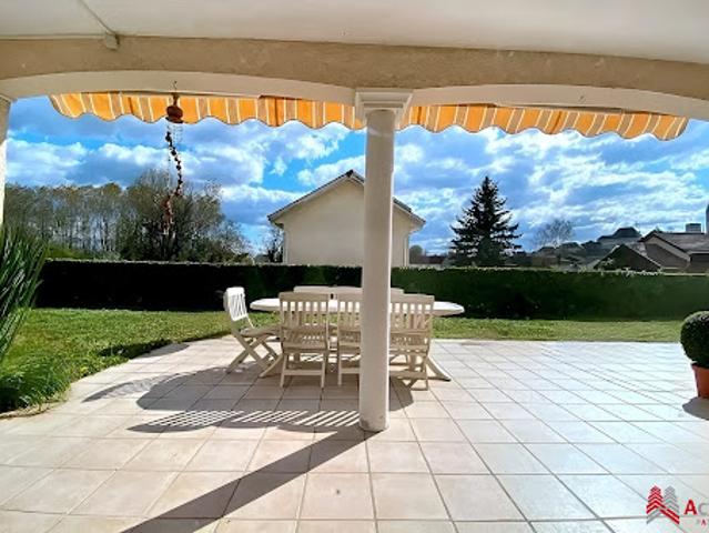 Vente Appartement 5 pièces 137.5 m2 Morestel