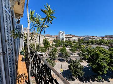 Vente Appartement 5 pièces 139 m2 Marseille 1er