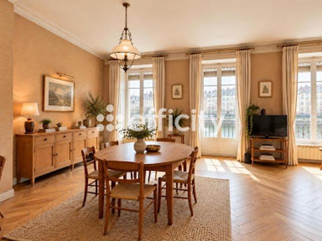 Vente Appartement 5 pièces 140.49 m2 Lyon 1er